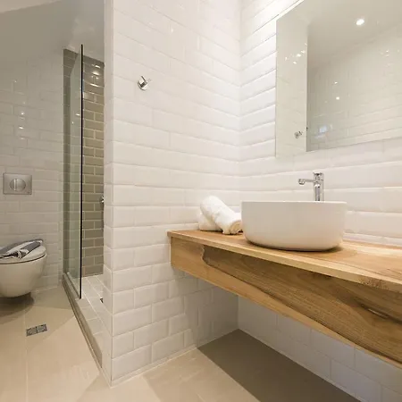 アパートホテル Votsalo